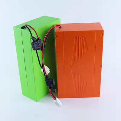 แบตเตอรี่ลิเธียมสกู๊ตเตอร์ไฟฟ้า 5A 1600w 2000w 48v 20ah LiFePO4 ชุดแบตเตอรี่